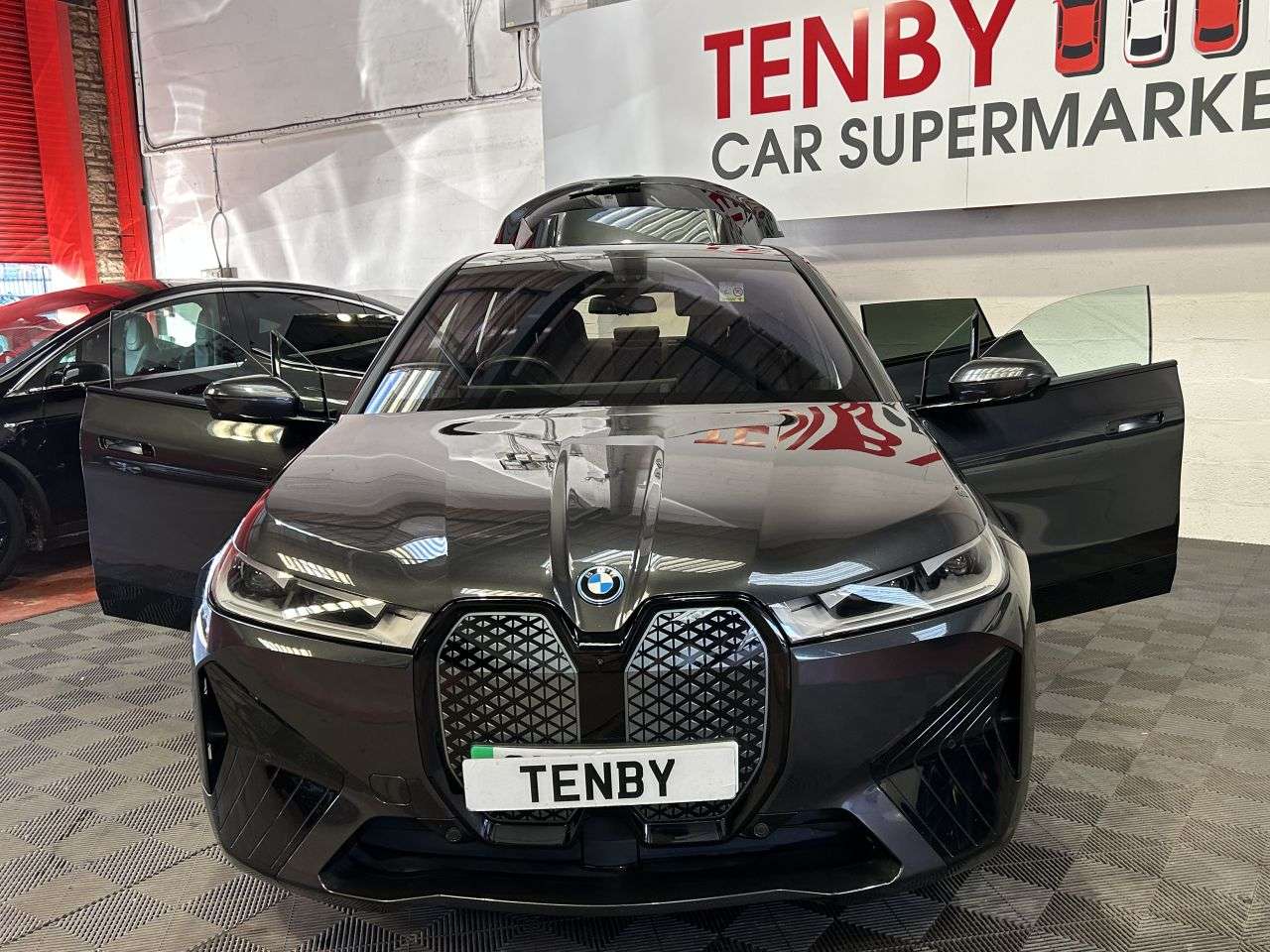 2022 BMW IX 2022 BMW IX