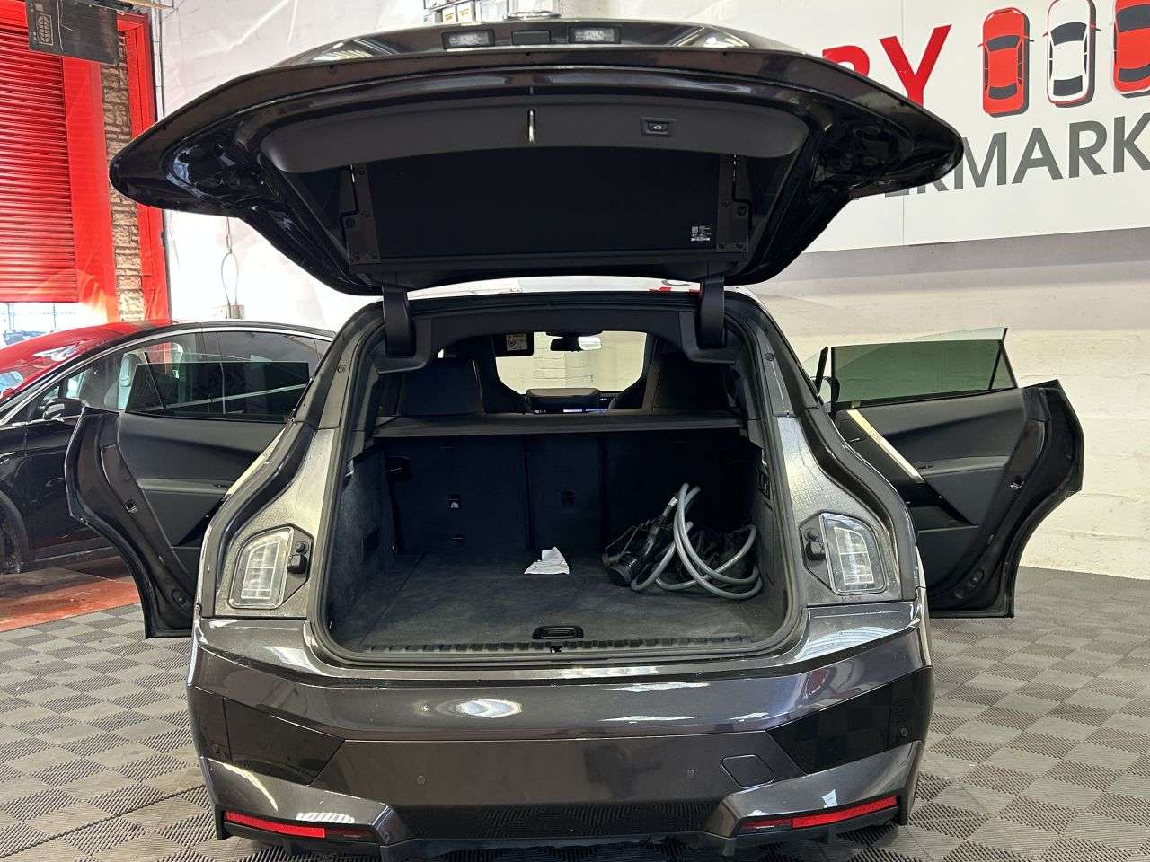 2022 BMW IX 2022 BMW IX