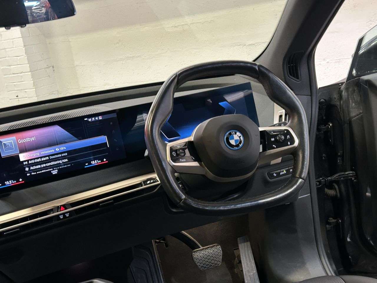 2022 BMW IX 2022 BMW IX