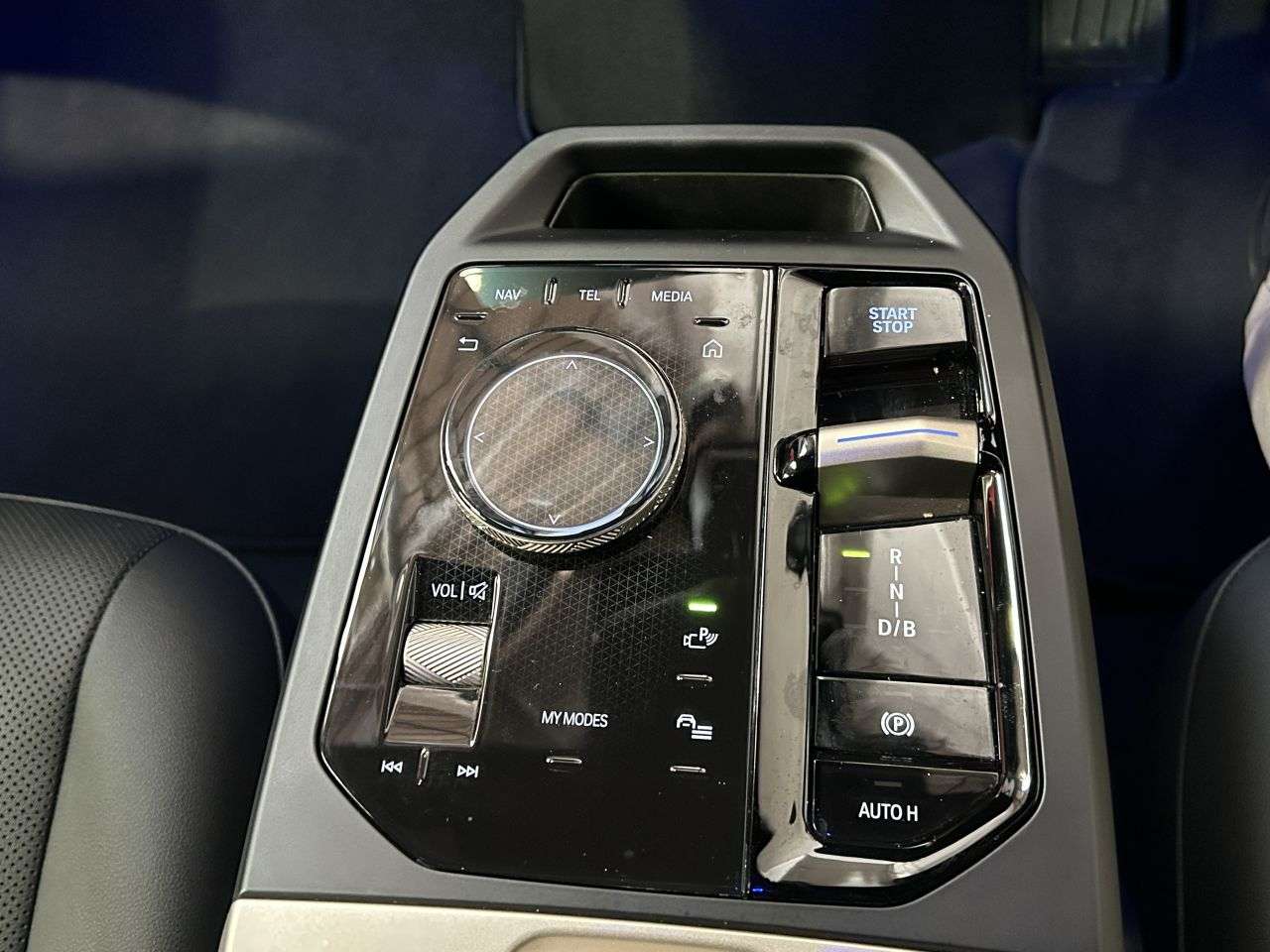 2022 BMW IX 2022 BMW IX