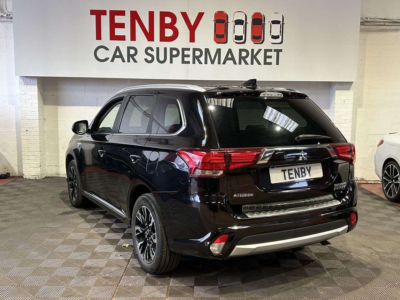 2016 MITSUBISHI OUTLANDER 2016 MITSUBISHI OUTLANDER