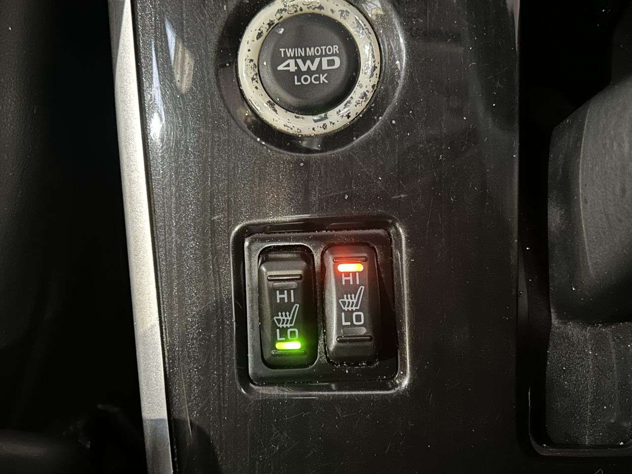 2016 MITSUBISHI OUTLANDER 2016 MITSUBISHI OUTLANDER