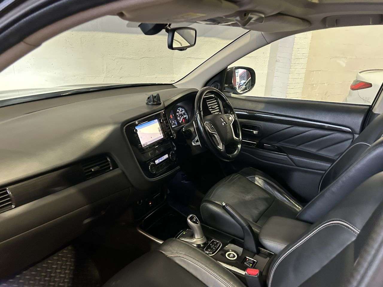 2016 MITSUBISHI OUTLANDER 2016 MITSUBISHI OUTLANDER