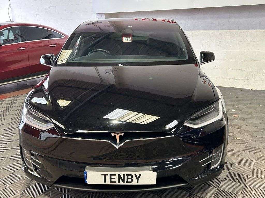 2019 TESLA MODEL X 2019 TESLA MODEL X