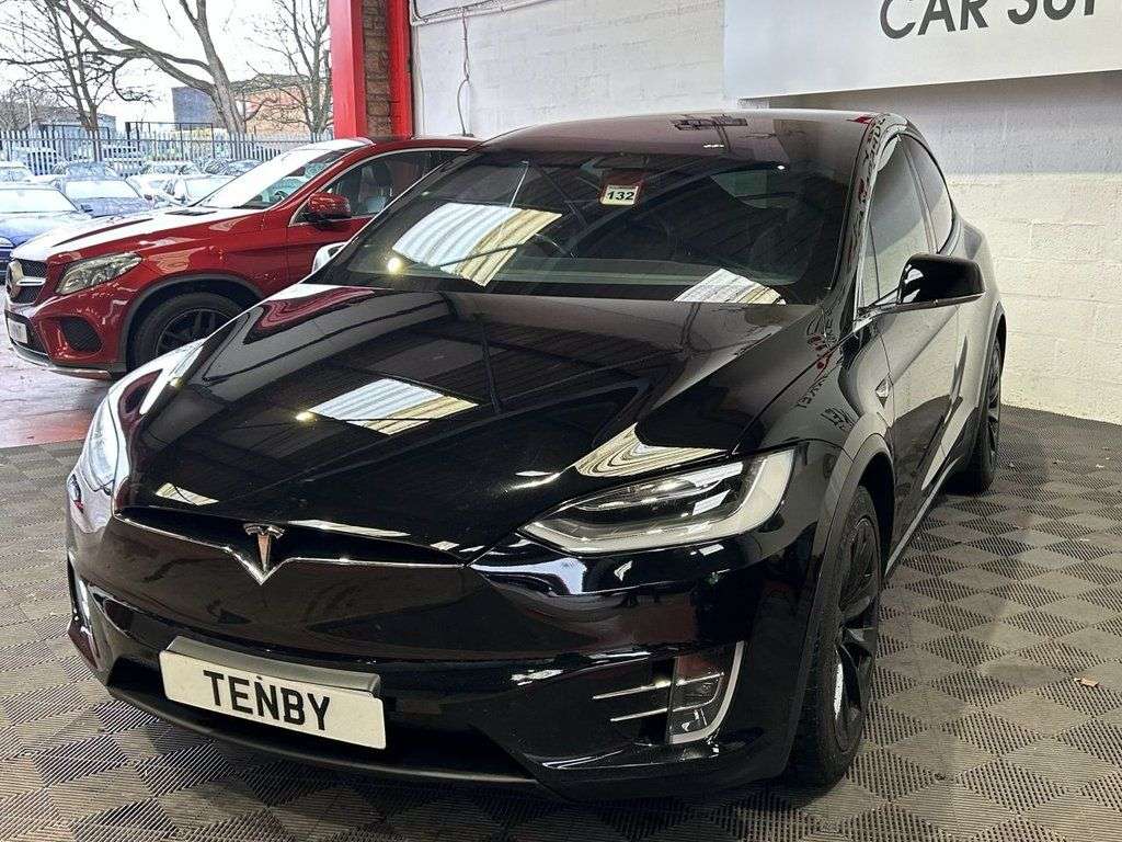 2019 TESLA MODEL X 2019 TESLA MODEL X