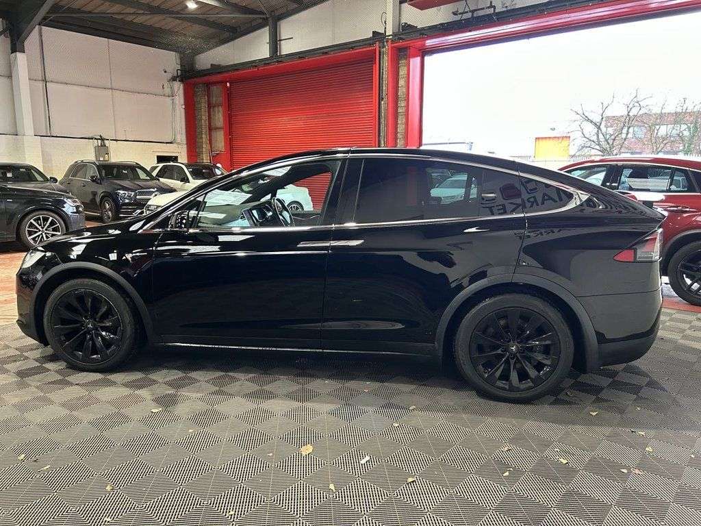 2019 TESLA MODEL X 2019 TESLA MODEL X
