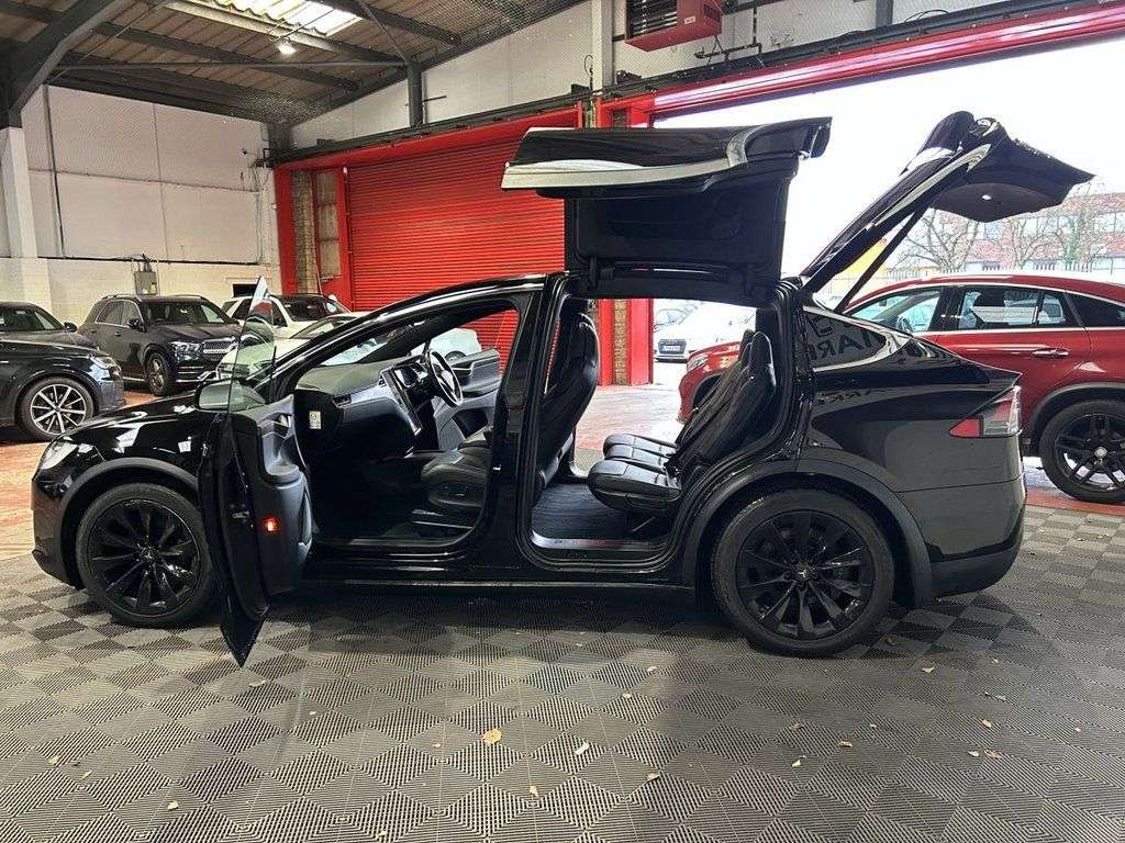 2019 TESLA MODEL X 2019 TESLA MODEL X