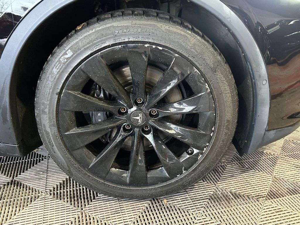 2019 TESLA MODEL X 2019 TESLA MODEL X