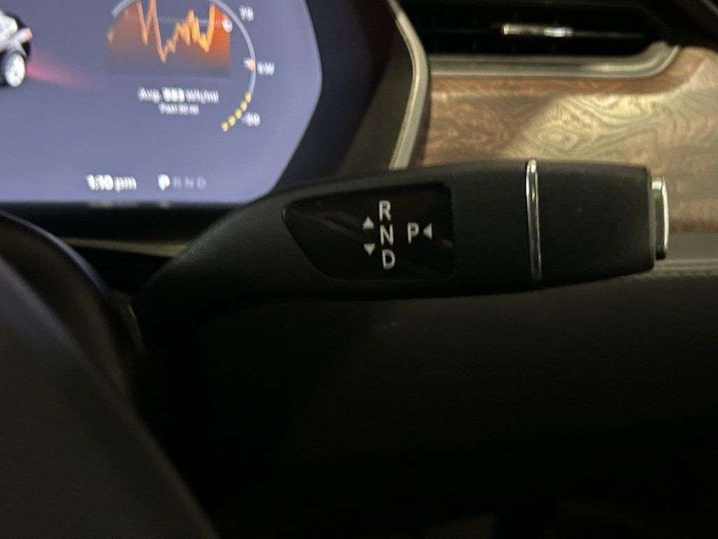 2019 TESLA MODEL X 2019 TESLA MODEL X