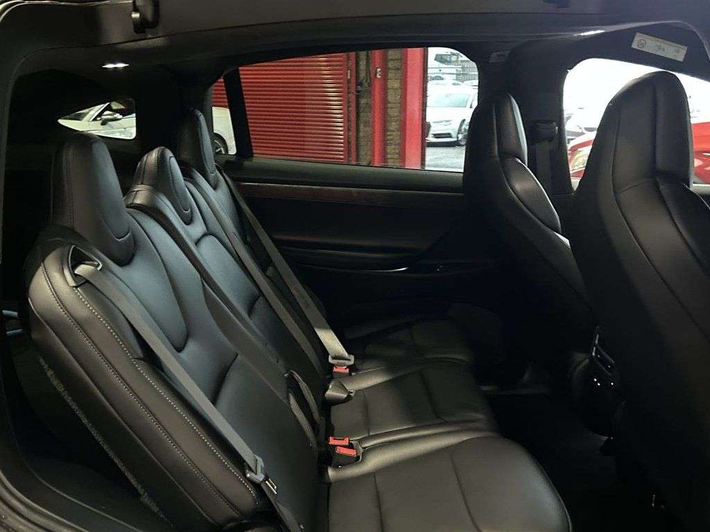 2019 TESLA MODEL X 2019 TESLA MODEL X