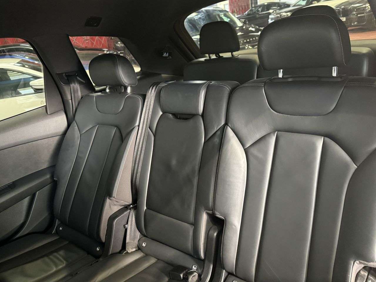 2017 AUDI SQ7 2017 AUDI SQ7