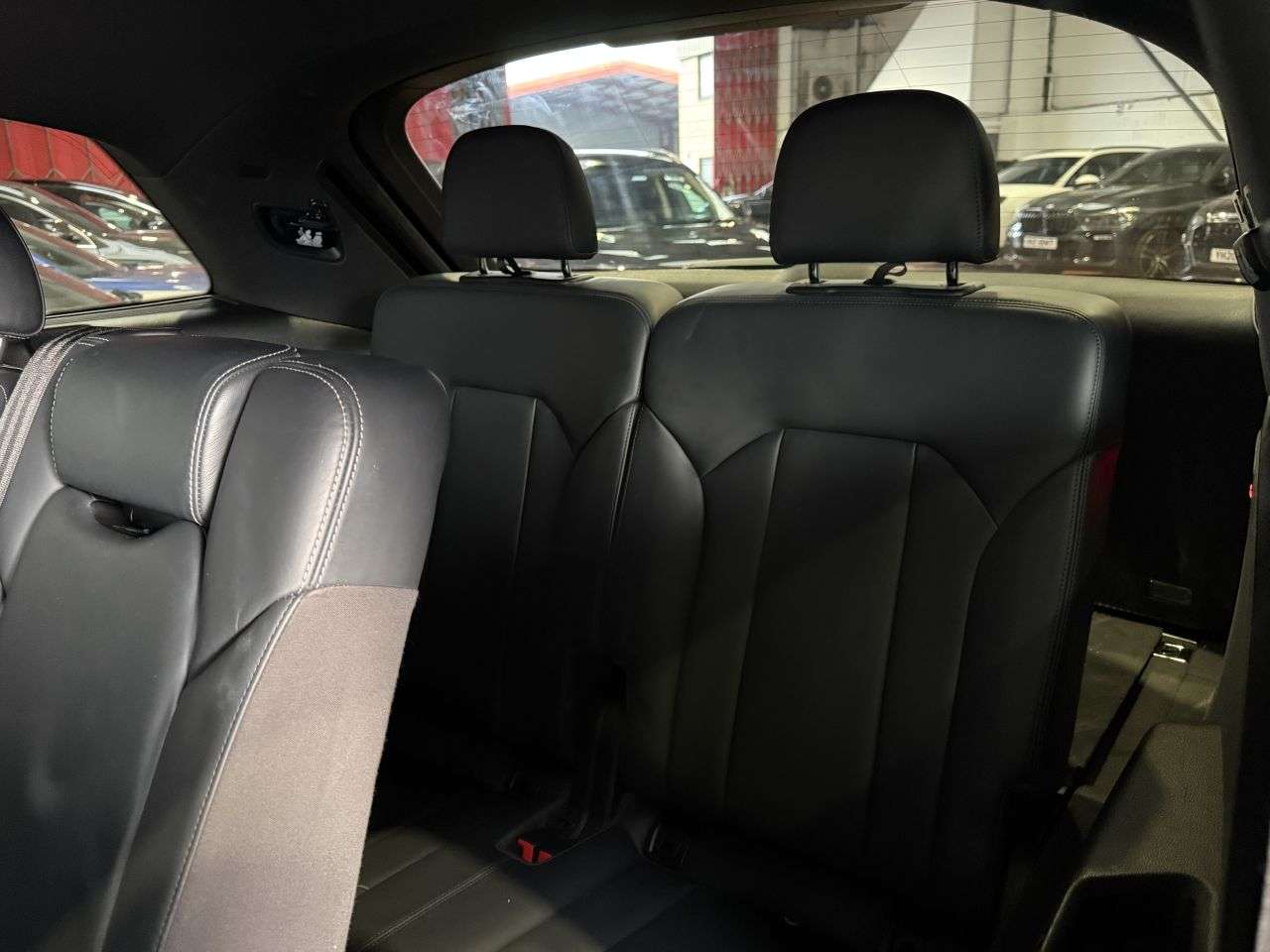 2017 AUDI SQ7 2017 AUDI SQ7