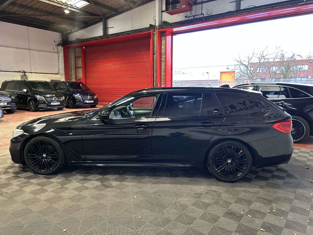 2019 BMW 5 SERIES 2019 BMW 5 SERIES