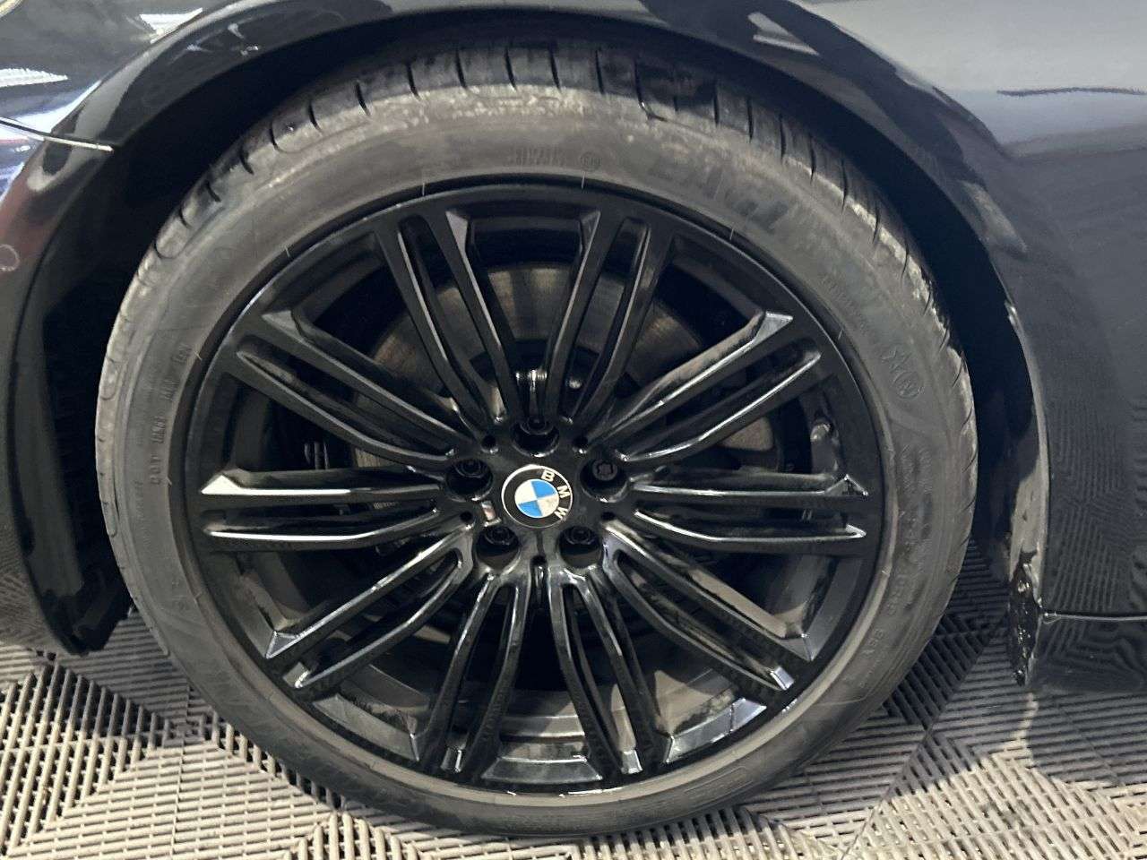 2019 BMW 5 SERIES 2019 BMW 5 SERIES