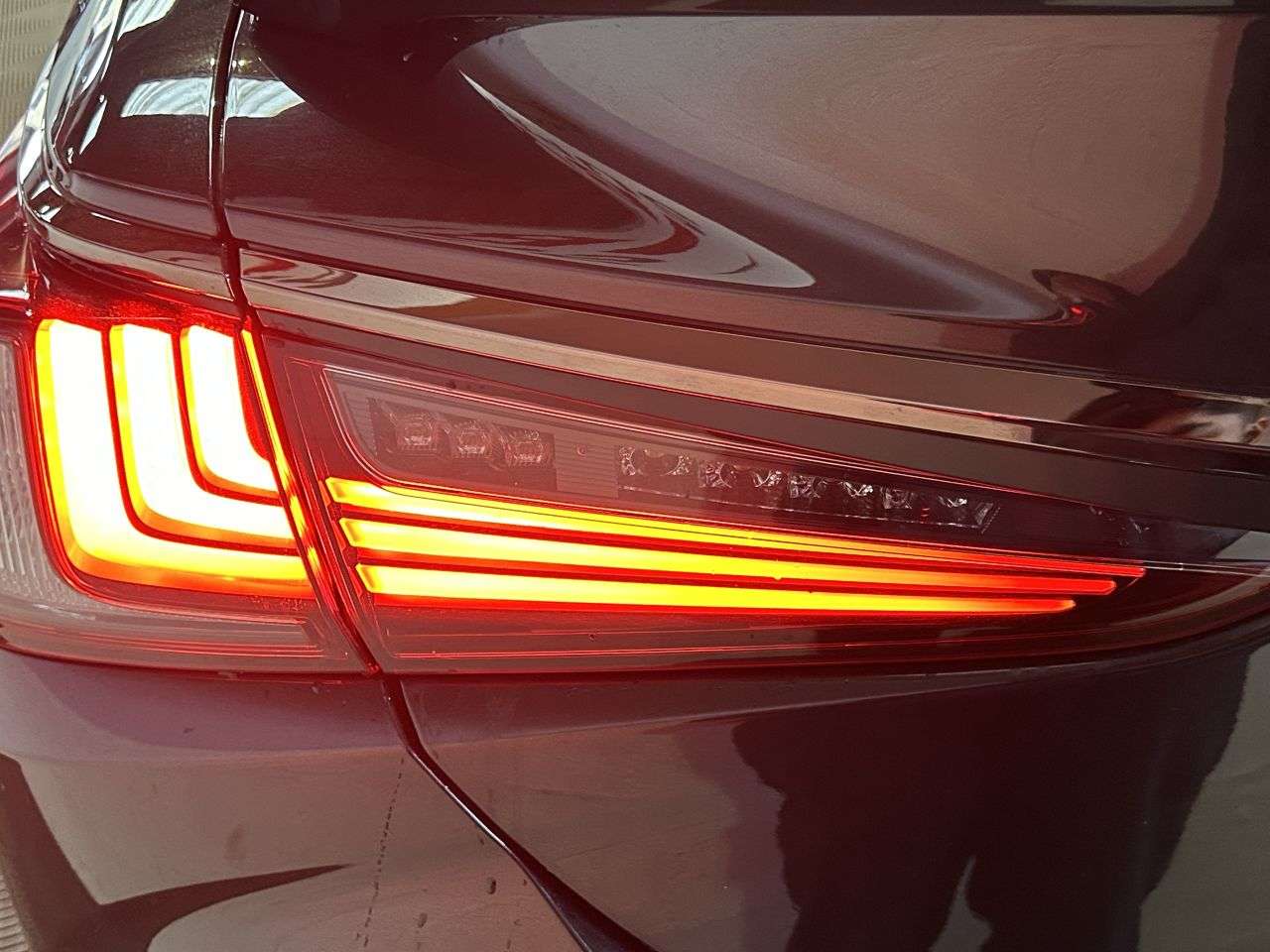 2022 LEXUS ES 2022 LEXUS ES