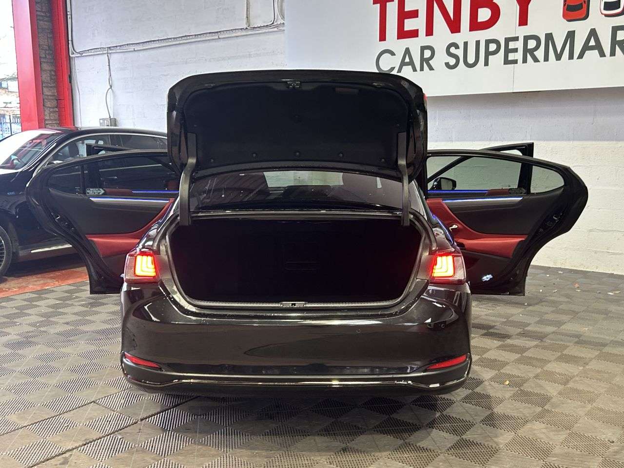 2022 LEXUS ES 2022 LEXUS ES