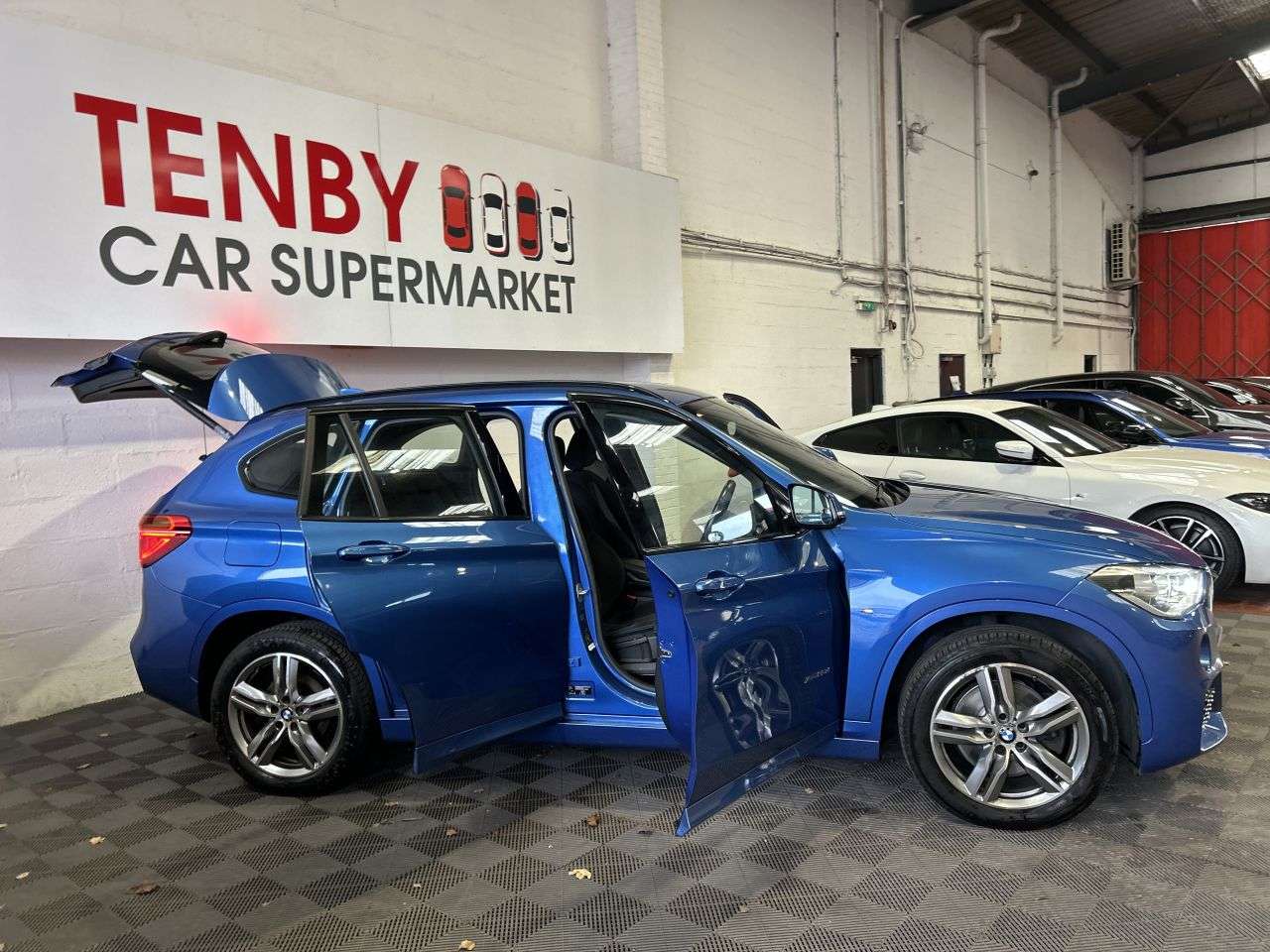 2017 BMW X1 2017 BMW X1