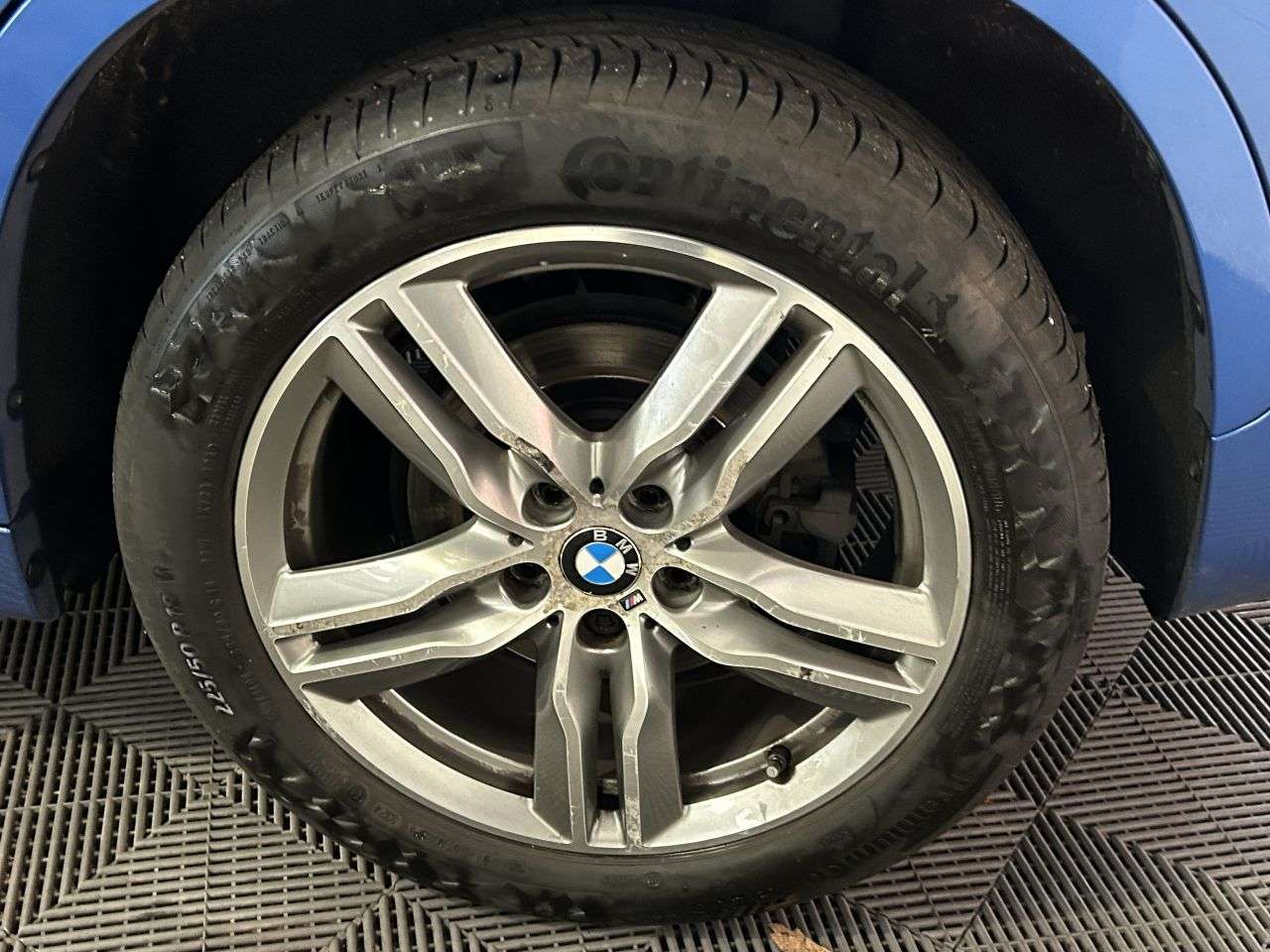 2017 BMW X1 2017 BMW X1