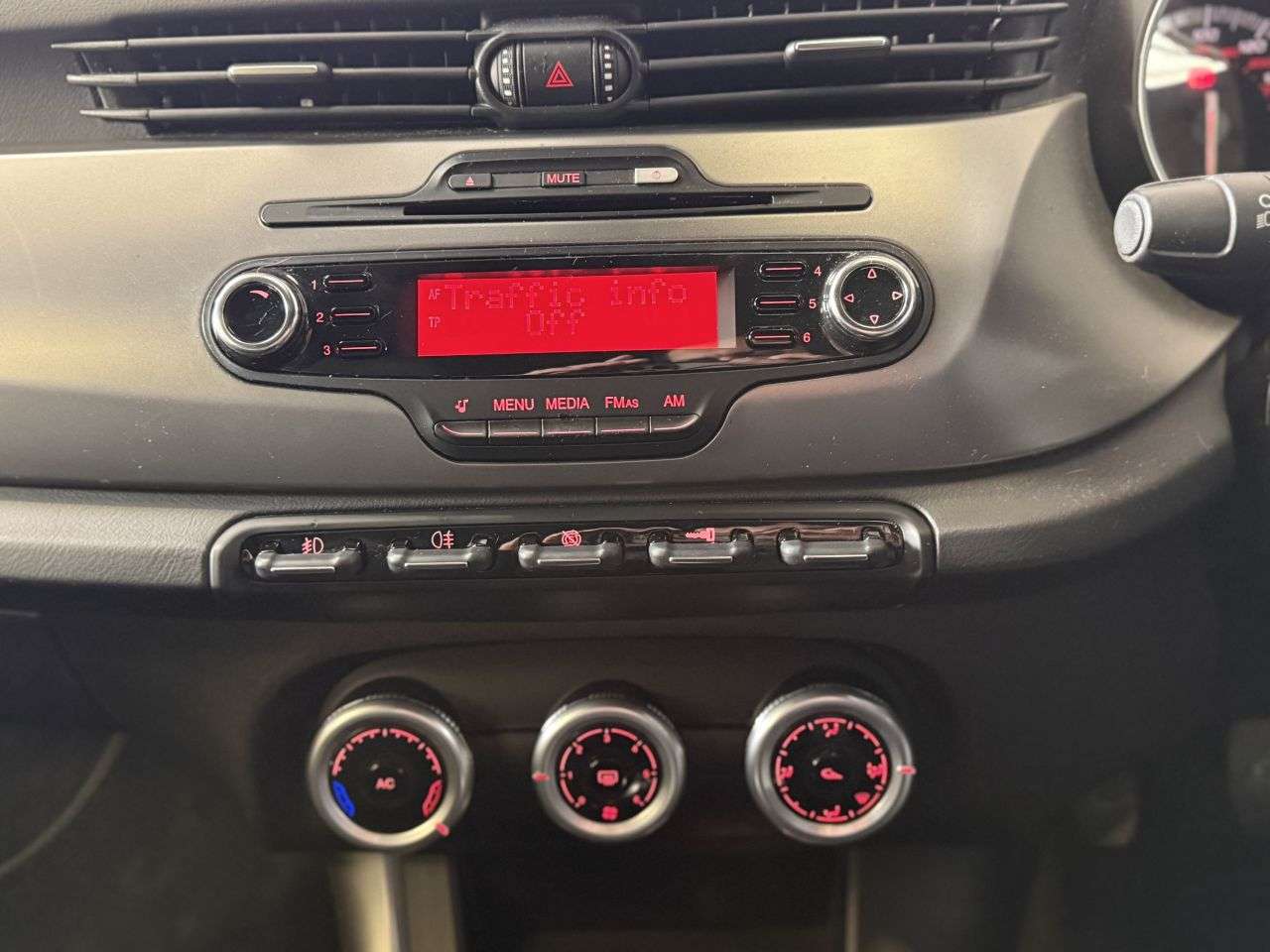 2013 ALFA ROMEO GIULIETTA 2013 ALFA ROMEO GIULIETTA