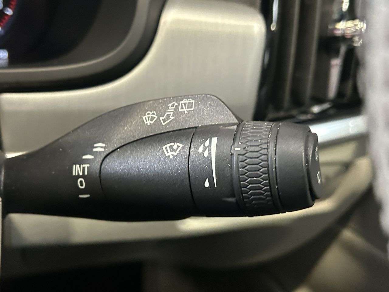 2019 VOLVO V90 2019 VOLVO V90