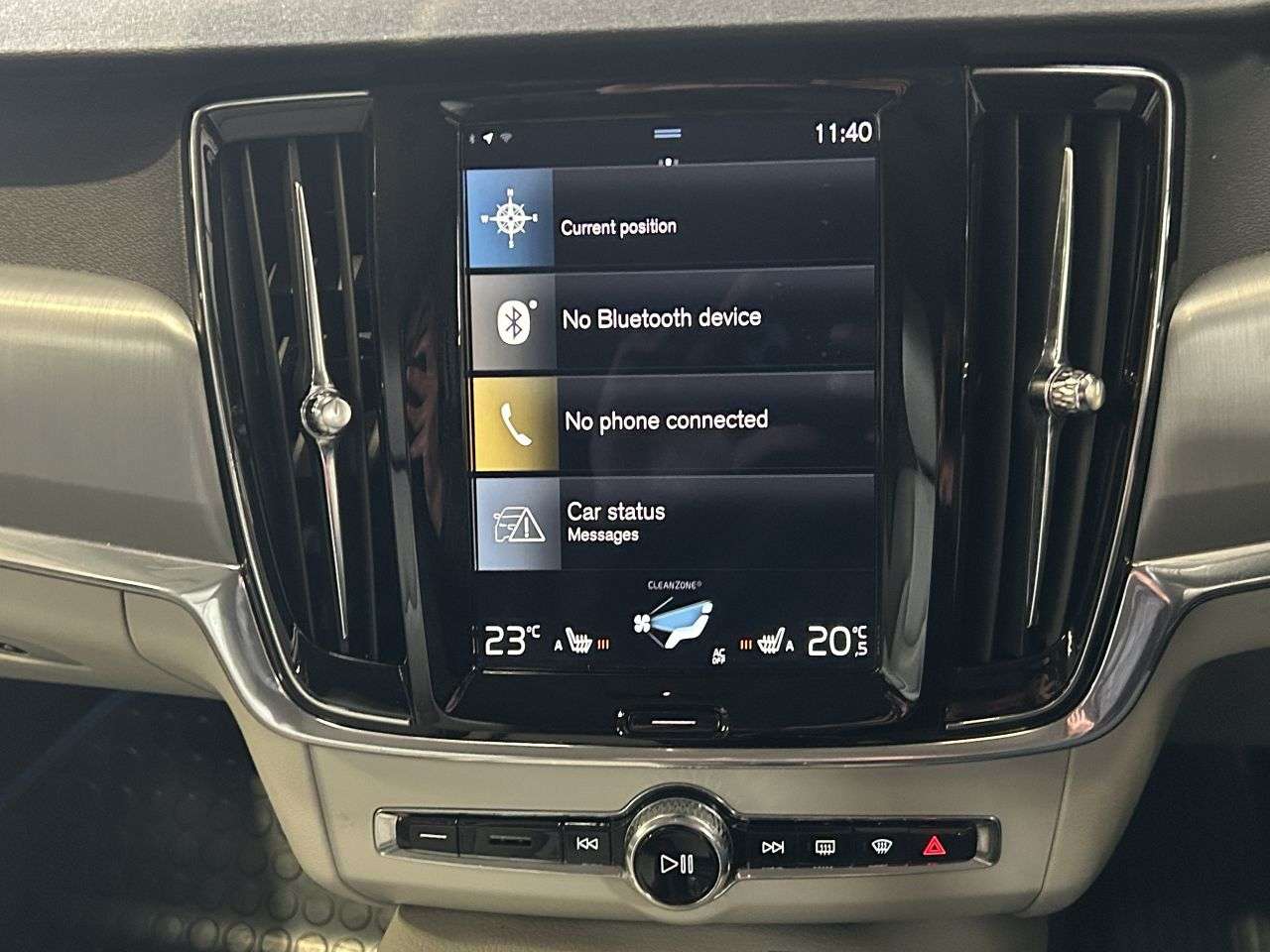 2019 VOLVO V90 2019 VOLVO V90