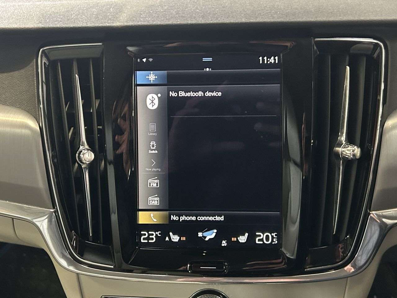 2019 VOLVO V90 2019 VOLVO V90