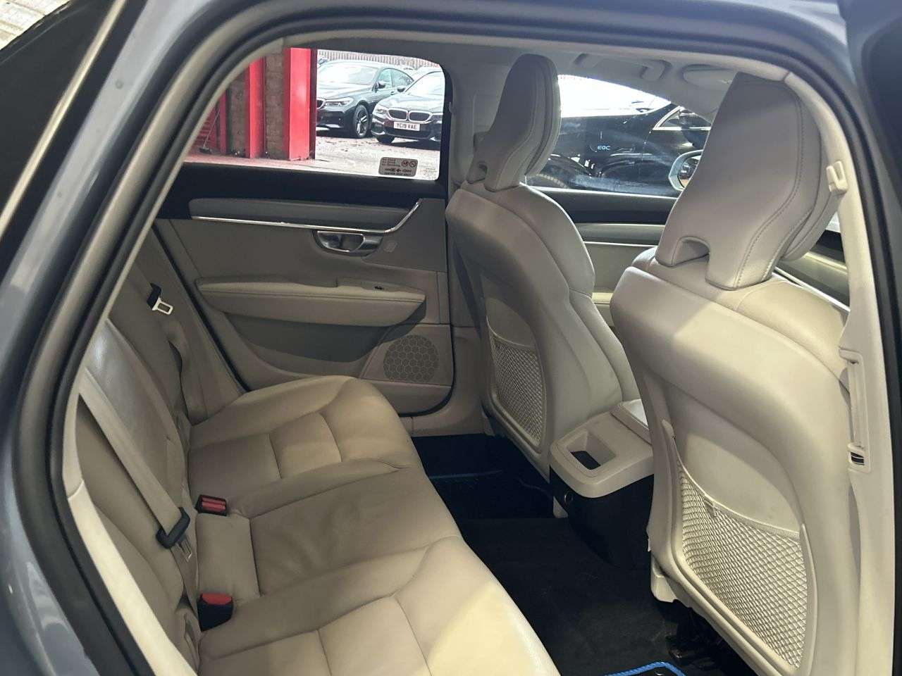 2019 VOLVO V90 2019 VOLVO V90