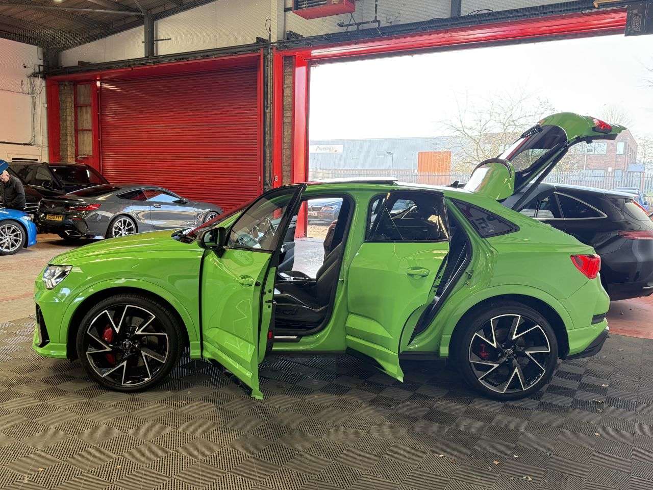 2020 AUDI RS Q3 2020 AUDI RS Q3