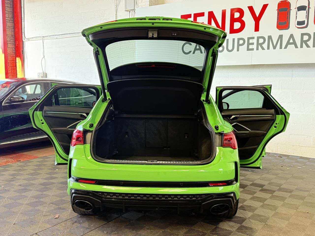 2020 AUDI RS Q3 2020 AUDI RS Q3