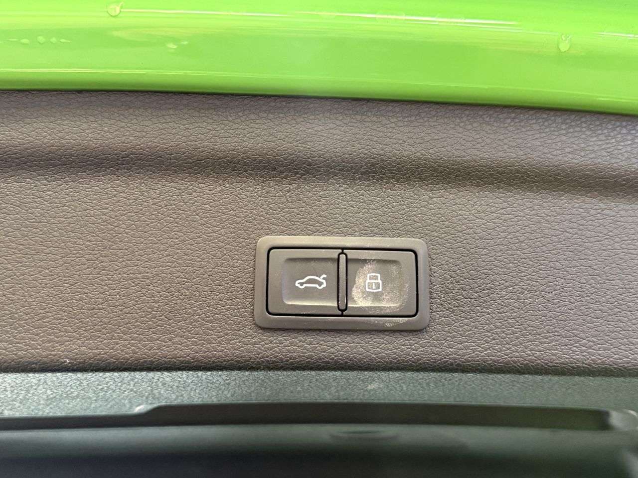 2020 AUDI RS Q3 2020 AUDI RS Q3