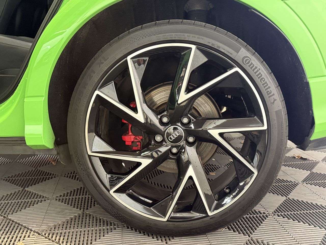 2020 AUDI RS Q3 2020 AUDI RS Q3