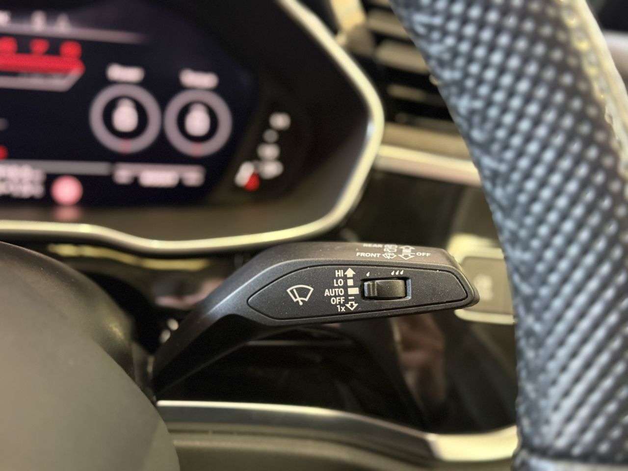 2020 AUDI RS Q3 2020 AUDI RS Q3