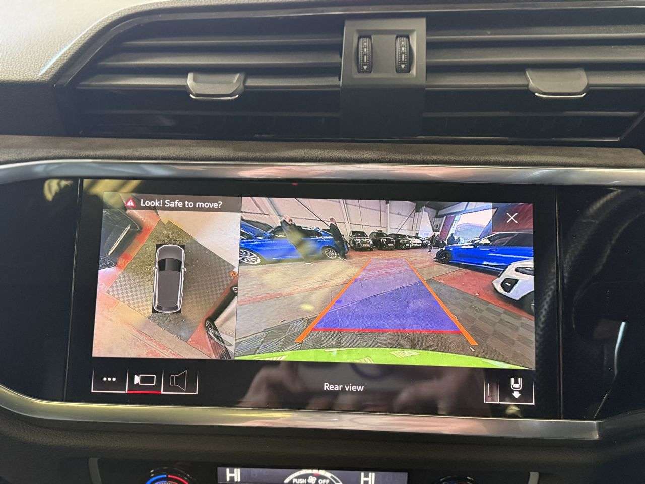 2020 AUDI RS Q3 2020 AUDI RS Q3