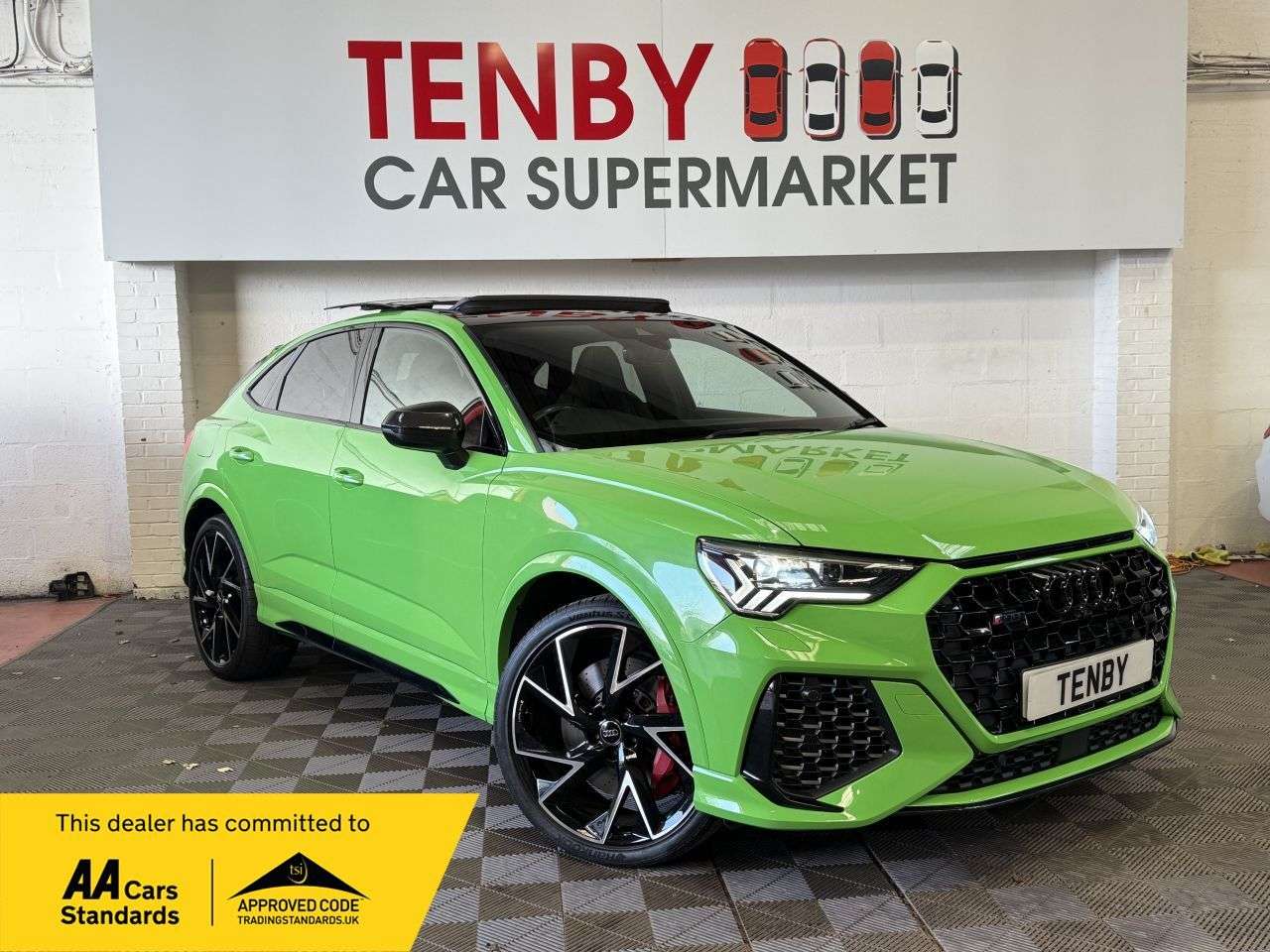 A 2020 AUDI RS Q3 2.5 TFSI Vorsprung Sportback 5dr Petrol S Tronic quattro Euro 6 (s/s) (400 A 2020 AUDI RS Q3 2.5 TFSI Vorsprung Sportback 5dr Petrol S Tronic quattro Euro 6 (s/s) (400