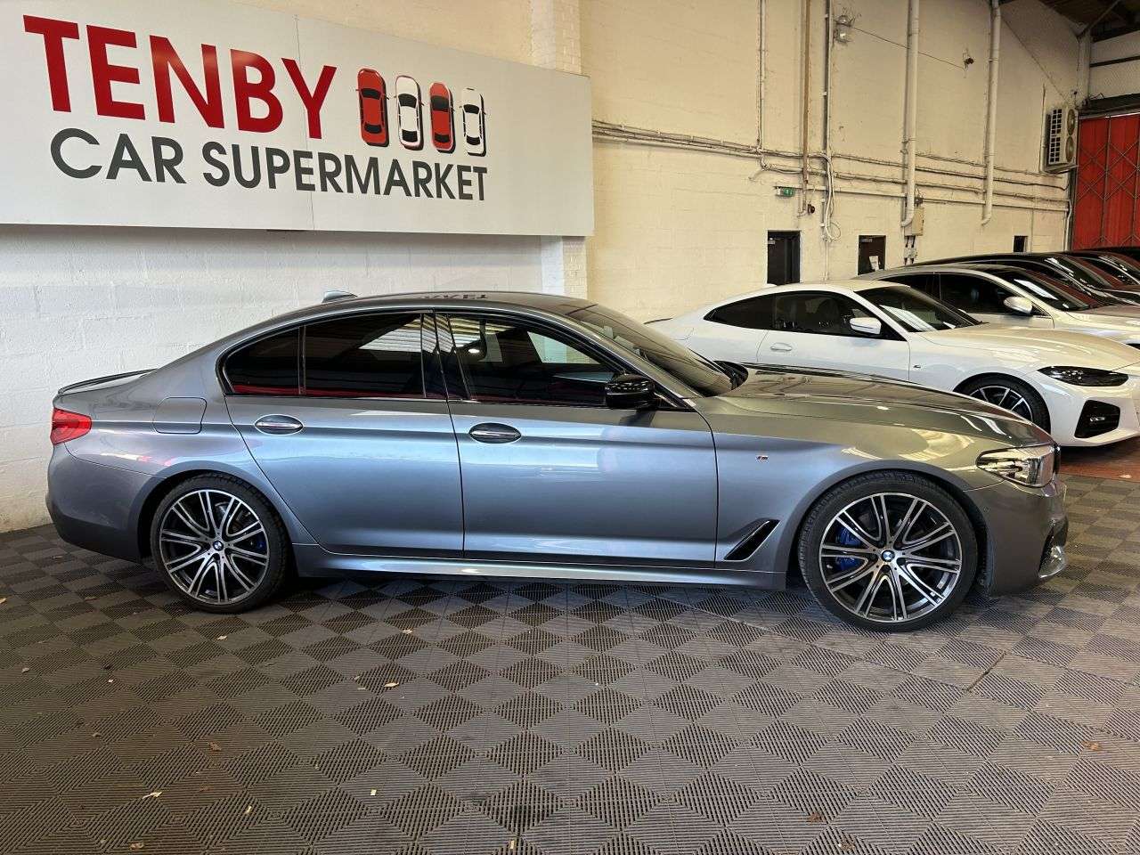 2018 BMW 5 SERIES 2018 BMW 5 SERIES