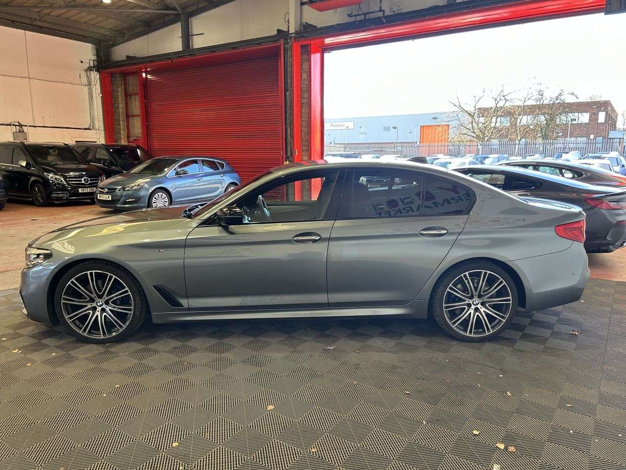 2018 BMW 5 SERIES 2018 BMW 5 SERIES