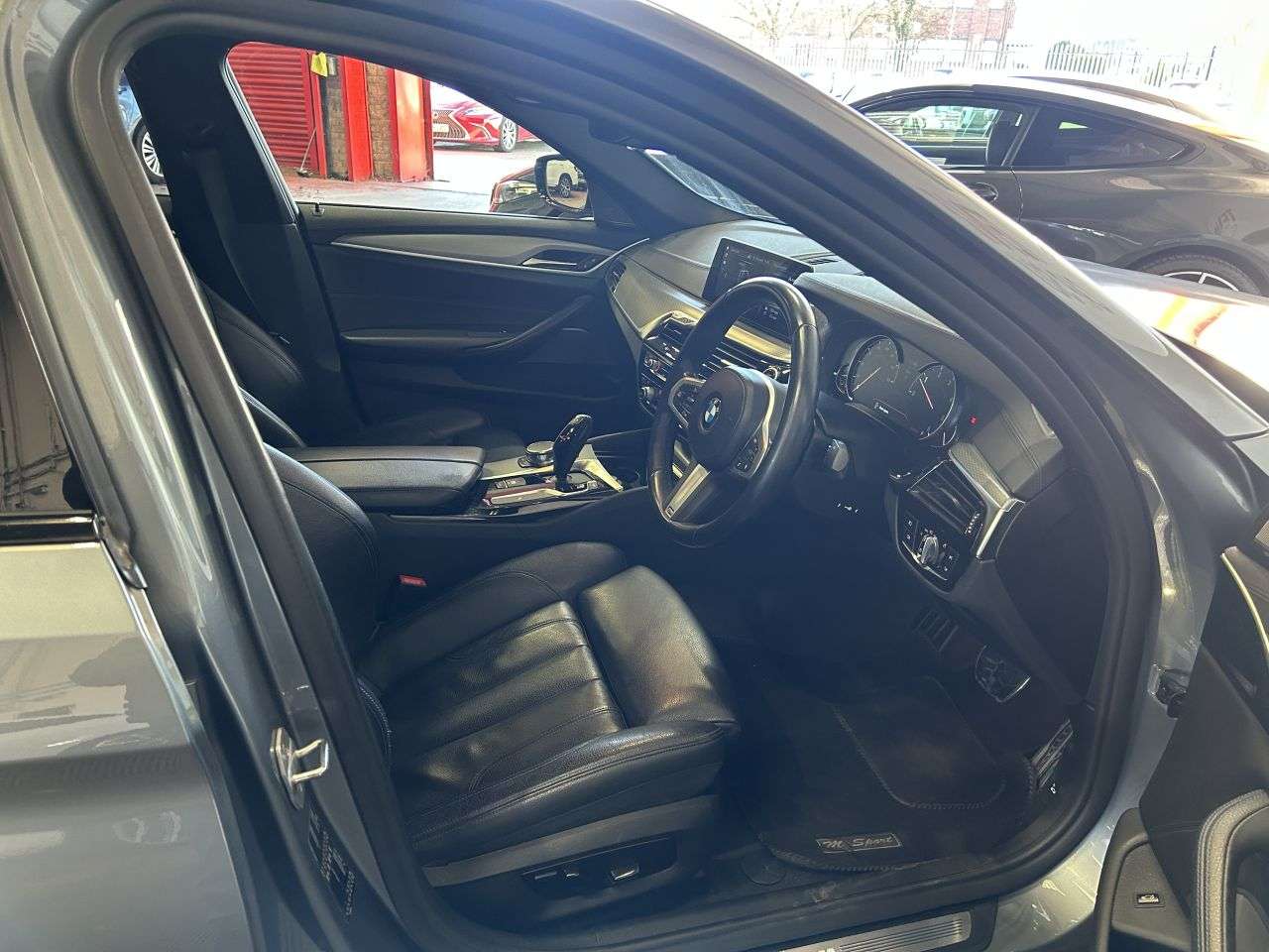 2018 BMW 5 SERIES 2018 BMW 5 SERIES