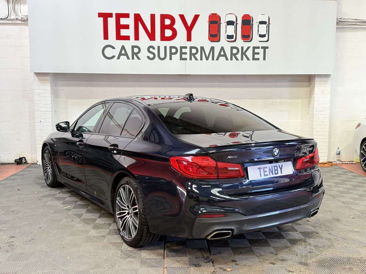 2019 BMW 5 SERIES 2019 BMW 5 SERIES