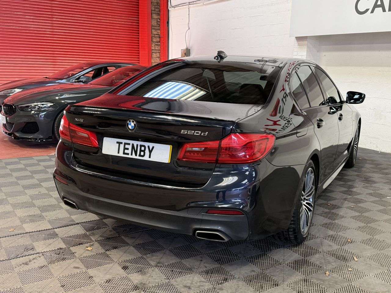 2019 BMW 5 SERIES 2019 BMW 5 SERIES