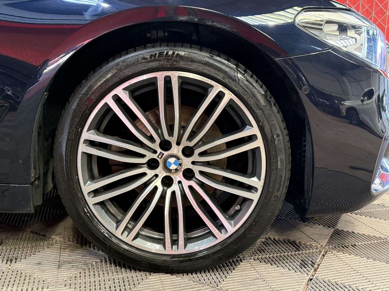 2019 BMW 5 SERIES 2019 BMW 5 SERIES