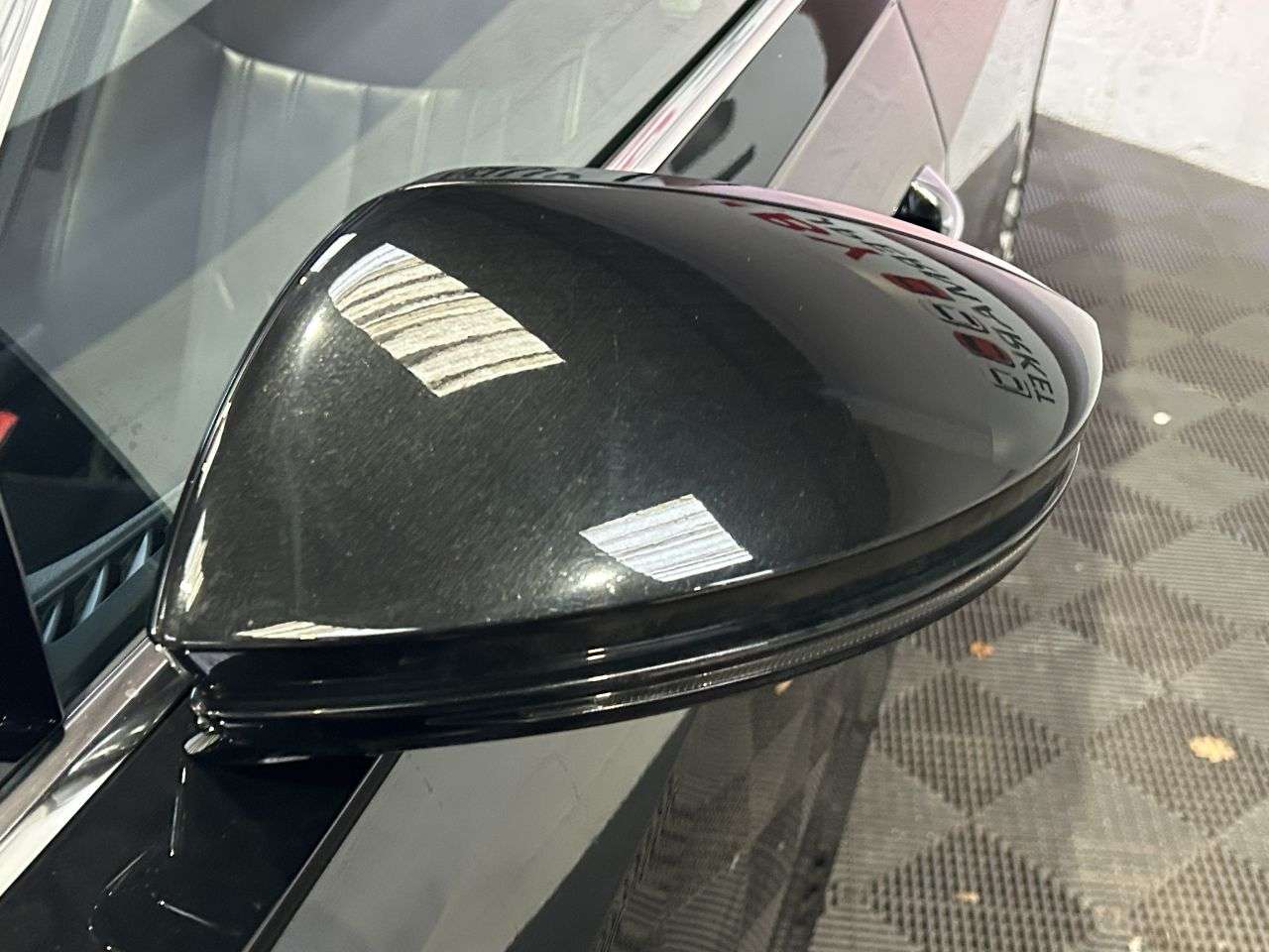 2018 AUDI A8 2018 AUDI A8