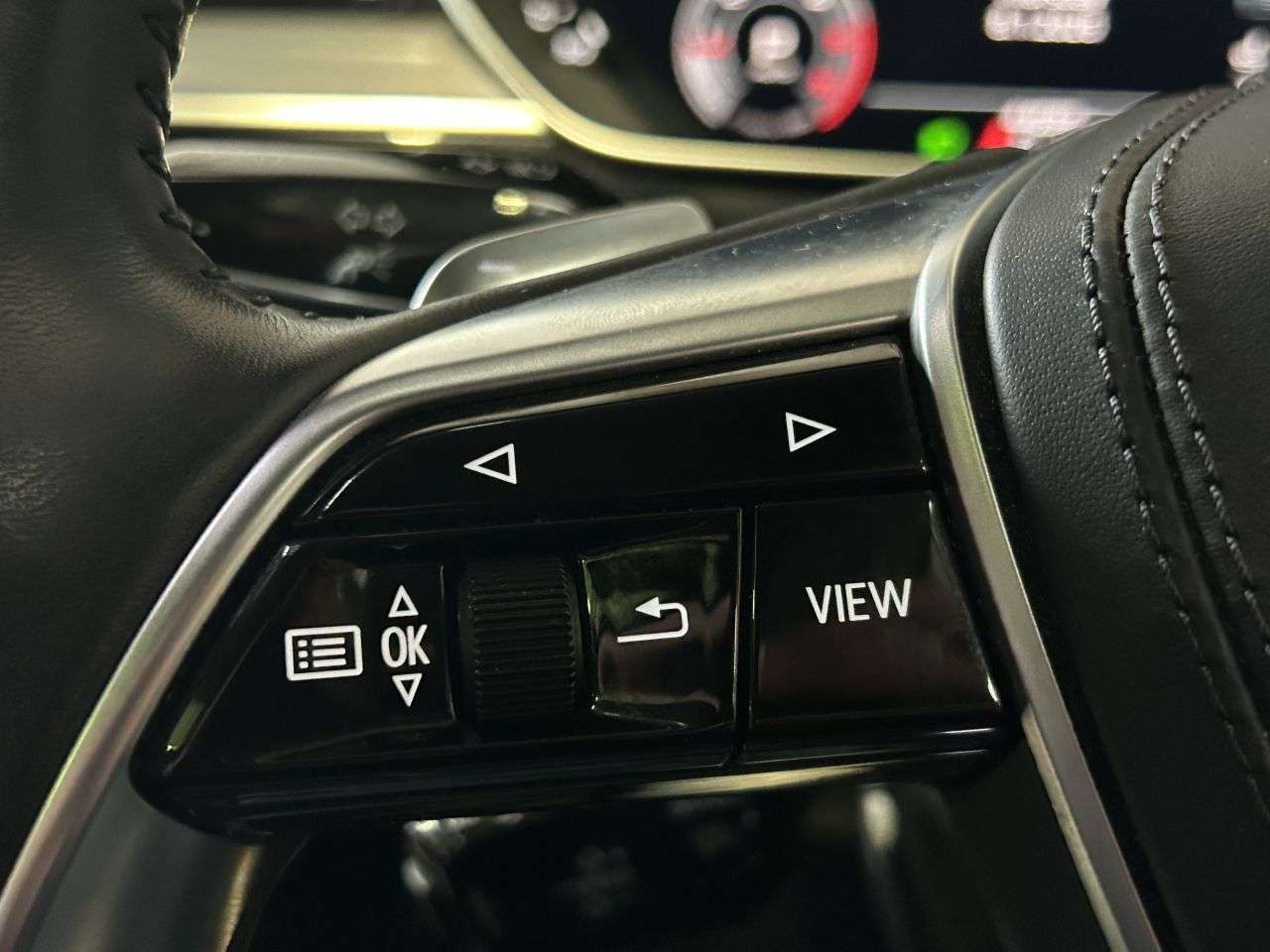 2018 AUDI A8 2018 AUDI A8