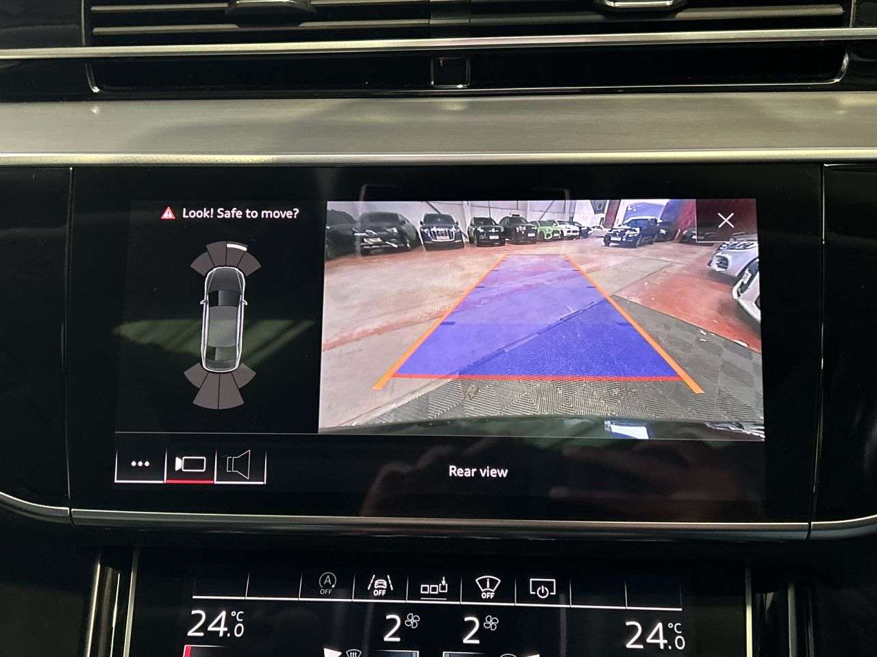 2018 AUDI A8 2018 AUDI A8