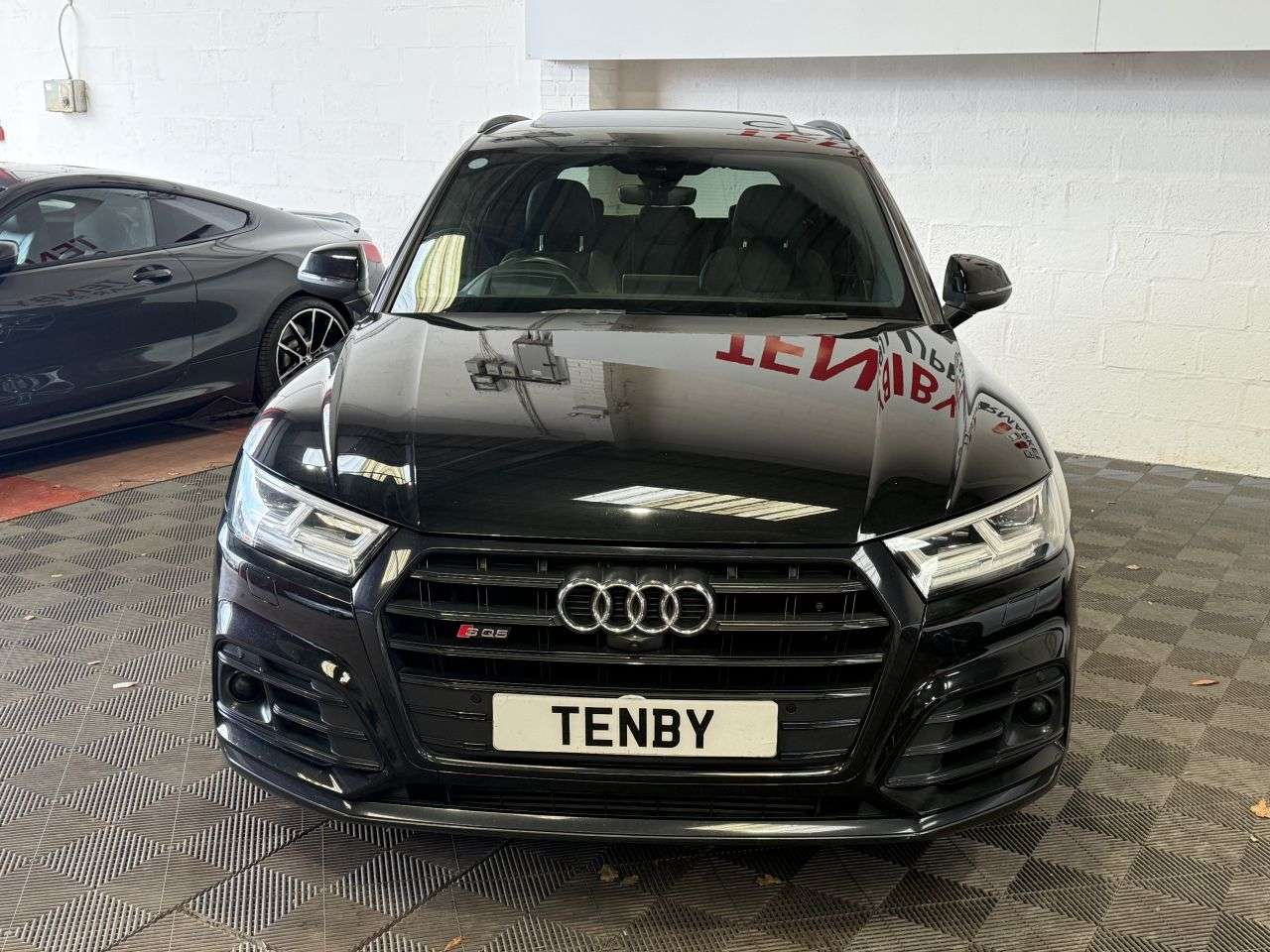 A 2020 AUDI SQ5 3.0 TDI V6 Vorsprung SUV 5dr Diesel Tiptronic quattro Euro 6 (s/s) (347 ps) A 2020 AUDI SQ5 3.0 TDI V6 Vorsprung SUV 5dr Diesel Tiptronic quattro Euro 6 (s/s) (347 ps)