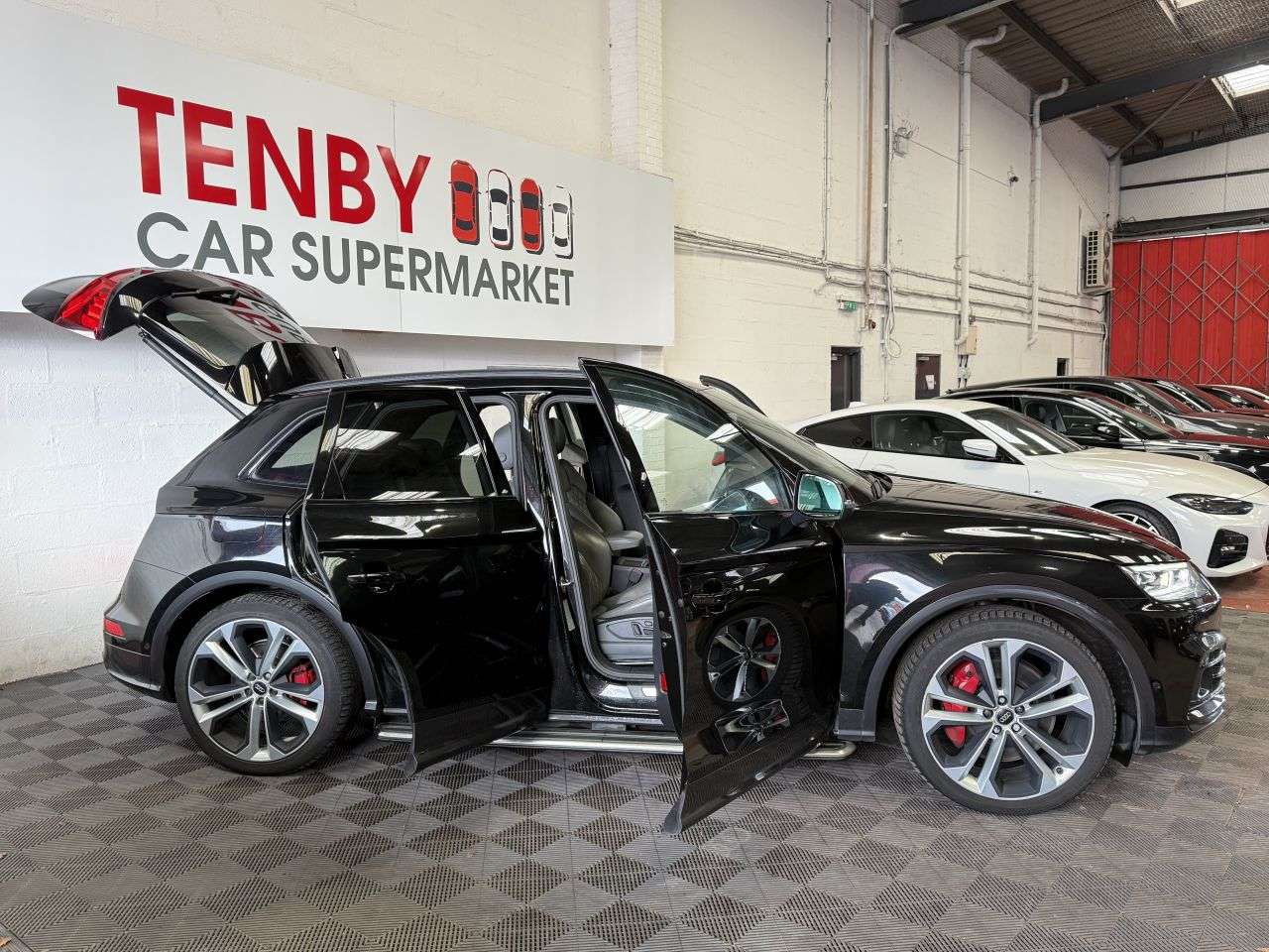 2020 AUDI SQ5 2020 AUDI SQ5