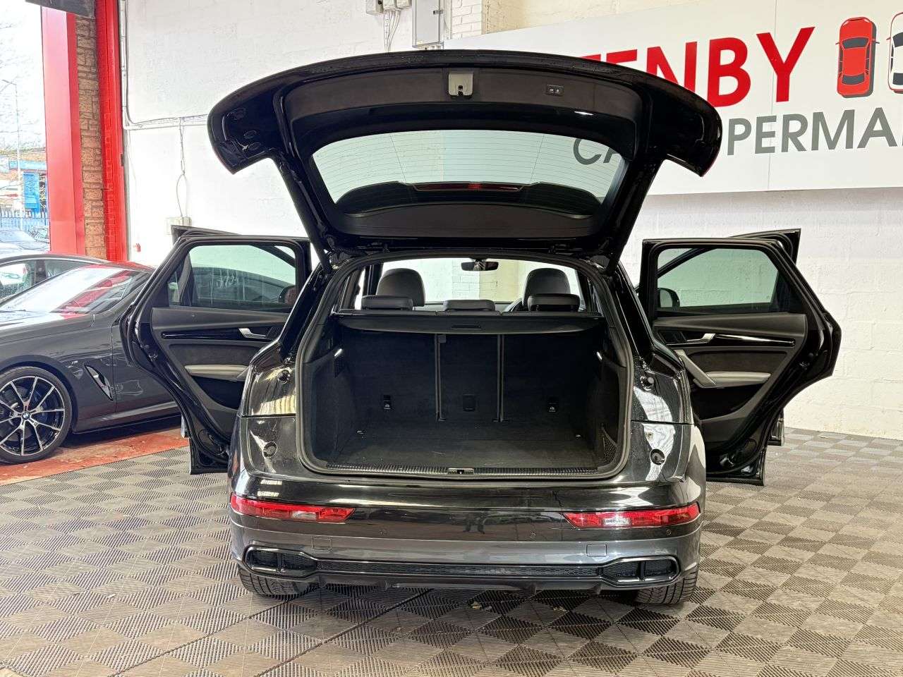 2020 AUDI SQ5 2020 AUDI SQ5