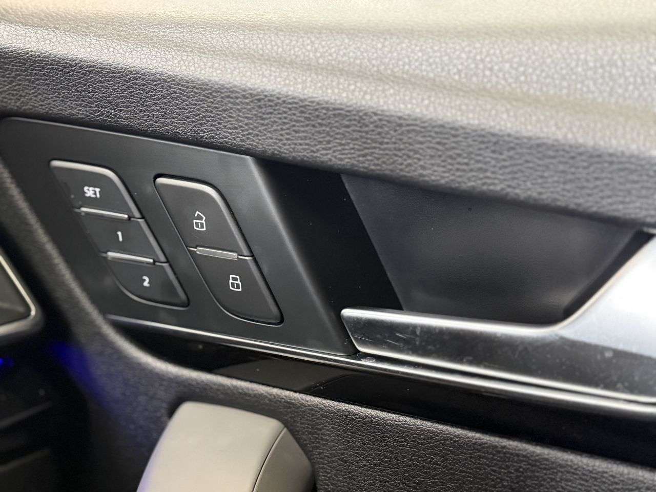 2020 AUDI SQ5 2020 AUDI SQ5