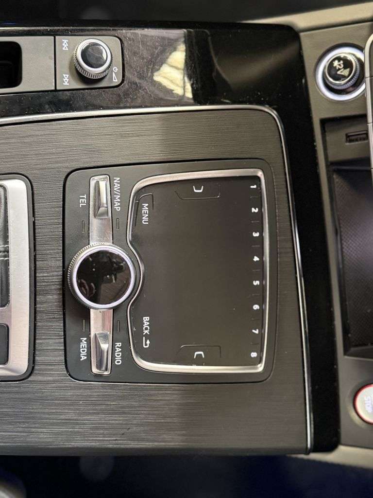 2020 AUDI SQ5 2020 AUDI SQ5