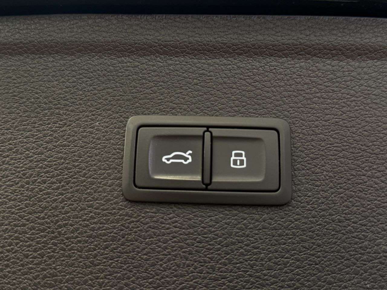 2020 AUDI SQ5 2020 AUDI SQ5