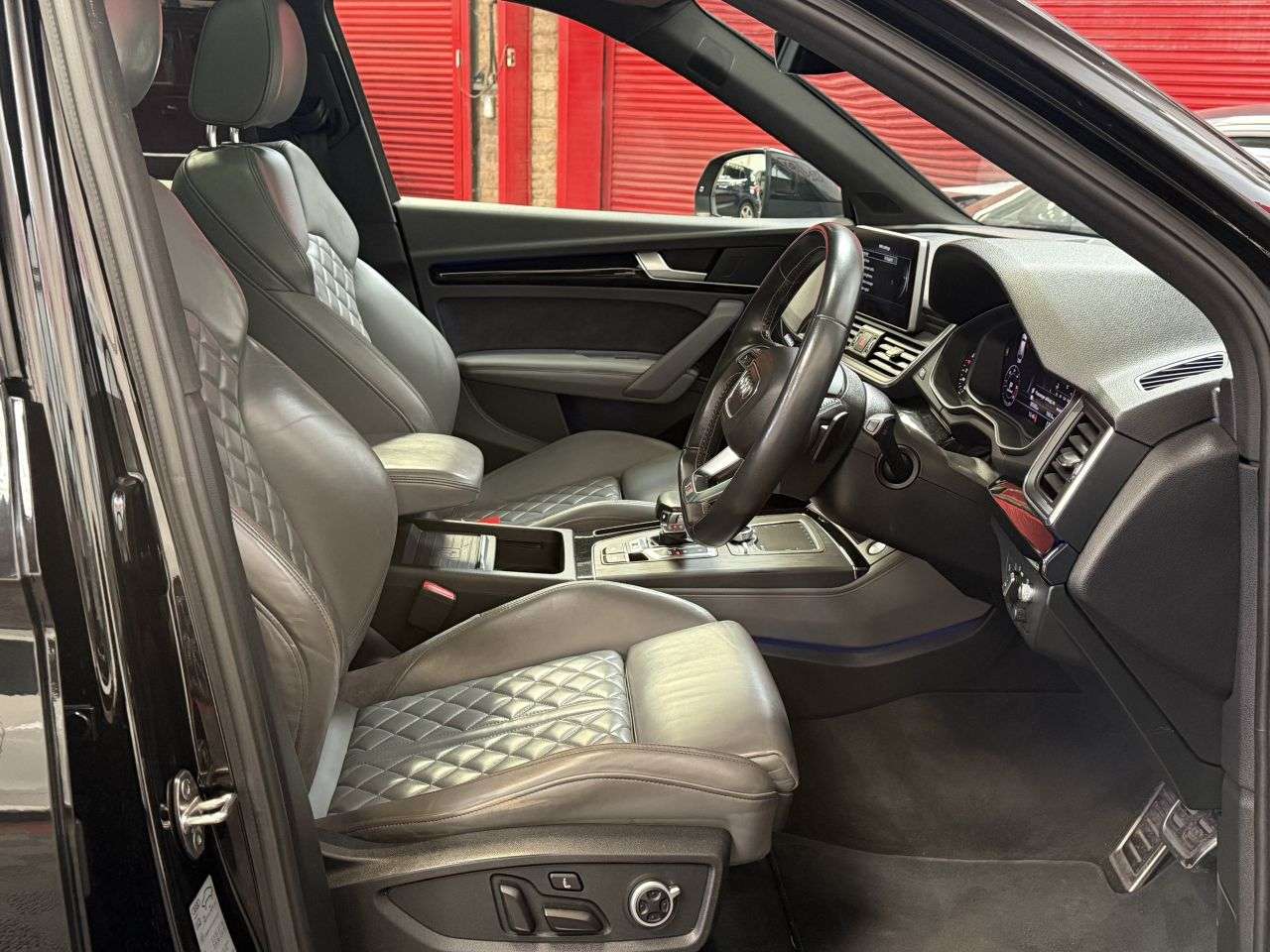 2020 AUDI SQ5 2020 AUDI SQ5